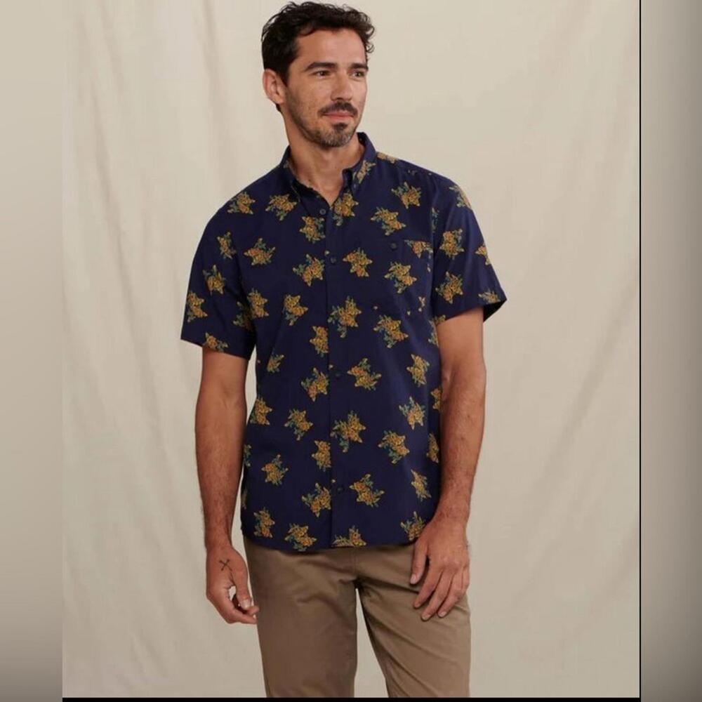 NWT Toad&Co 100% Organic Cotton Floral Button Down‎ Collared Mattock Shirt S